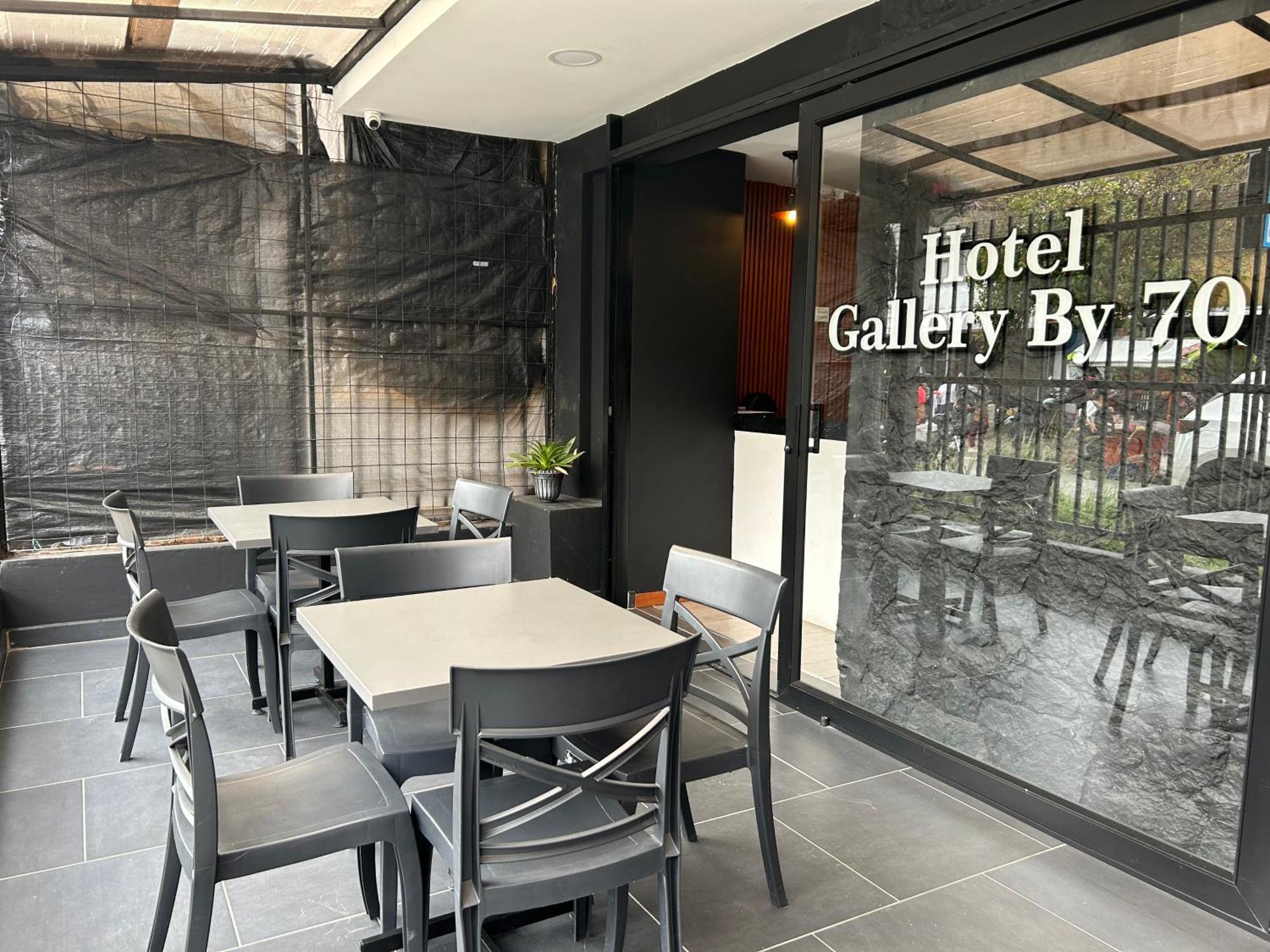 Hotel Gallery By 70 메딜린 외부 사진
